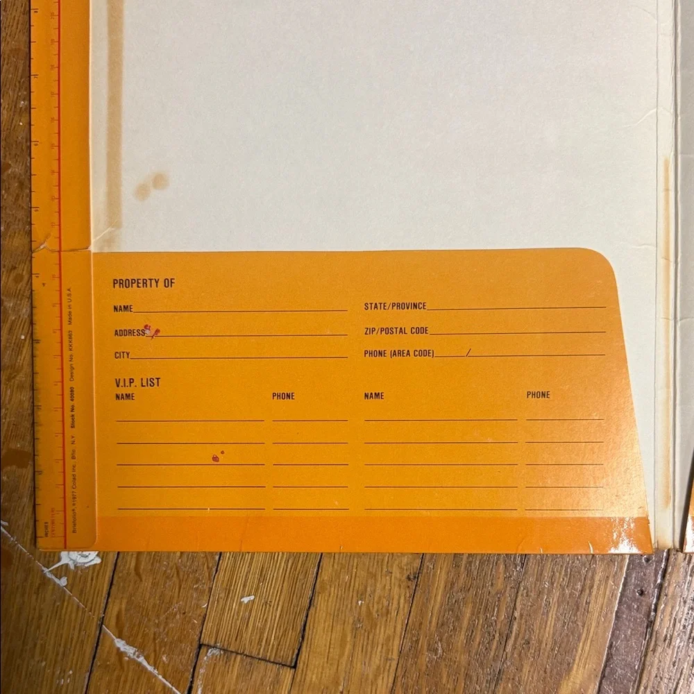 1977 vintage Silhouette Couple Sunset office, paperwork, school folder